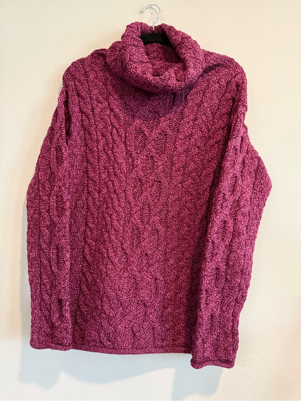 Aran Sweater Market Cozy Fisherman Cable-Knit Turtleneck Sweater 100% Wool L